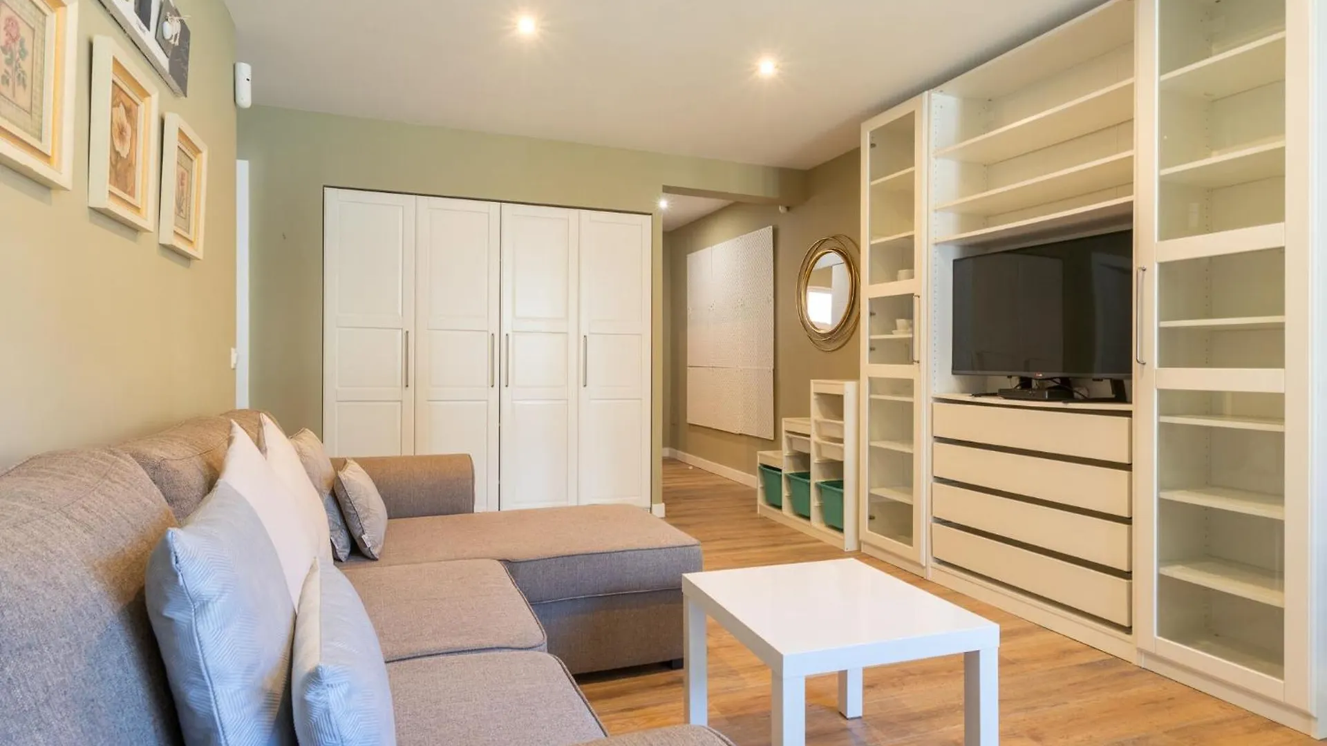 La Playa - Apartment In Torremolinos 0*,  Spain